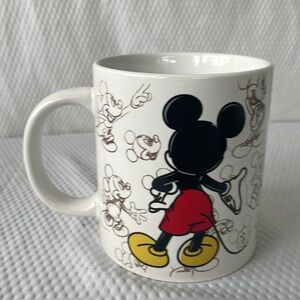Disney Collectable  16 oz Mug Featuring Mickey Mouse.